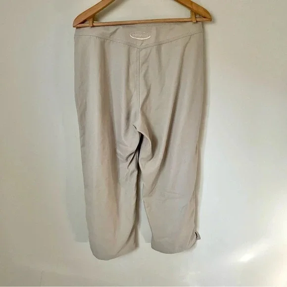 Patagonia Pataloha Cropped Wide  Leg Pants - Picture 2 of 7